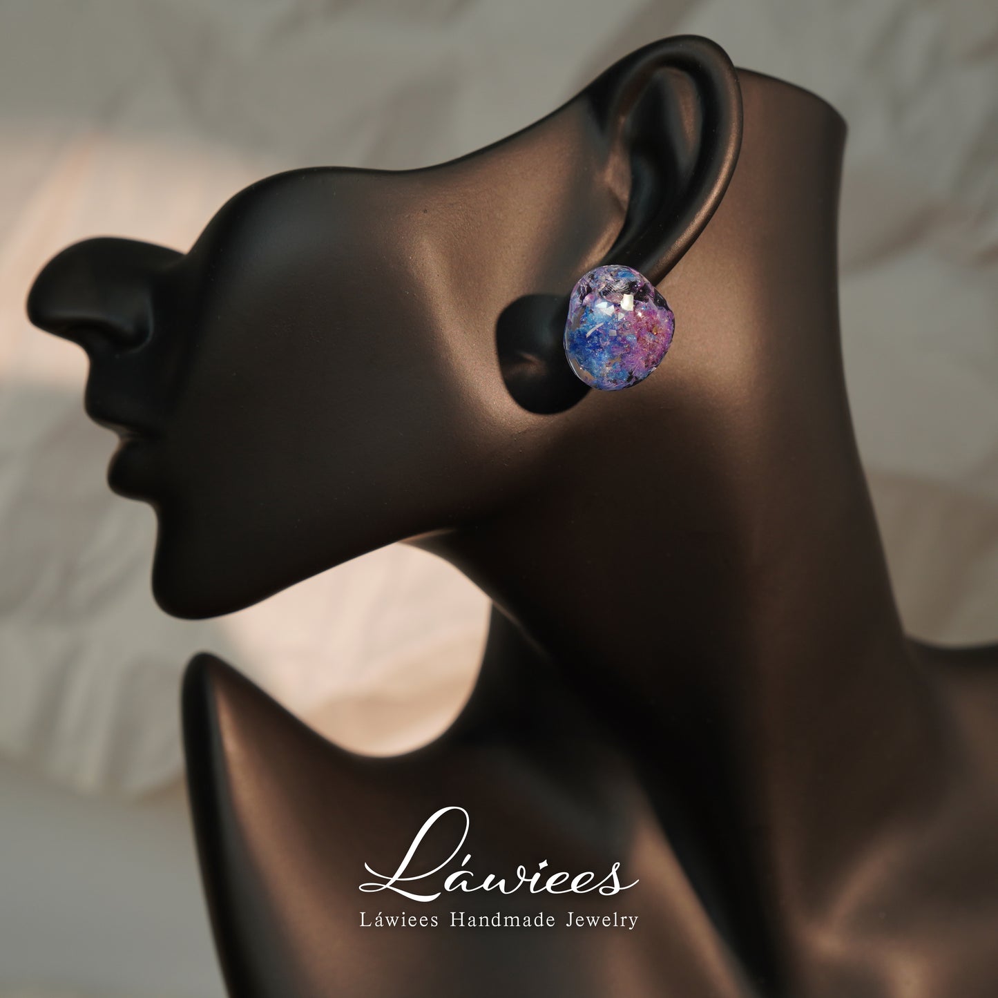 Lawiees Simple's Series L01