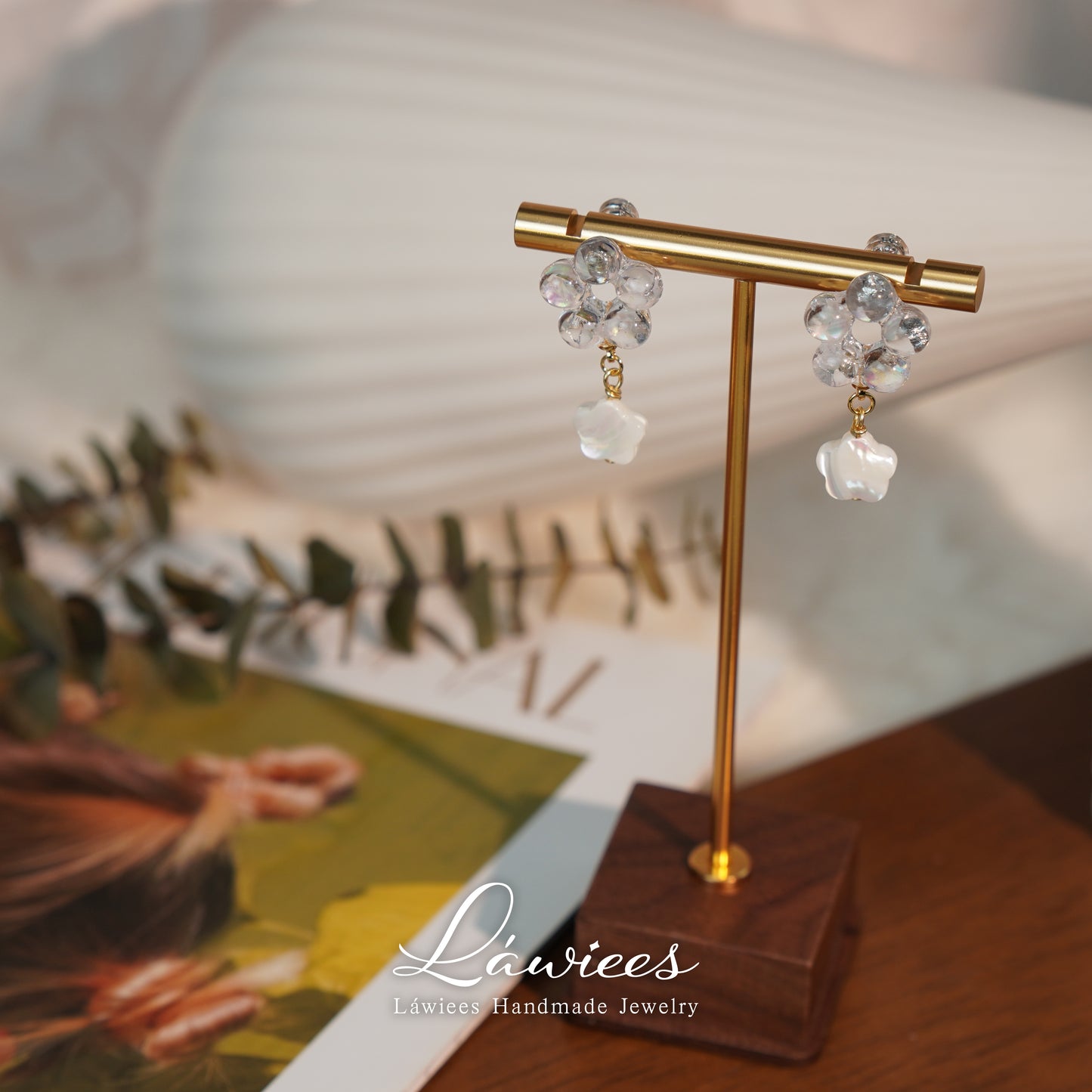 Lawiees Flower‘s Series F