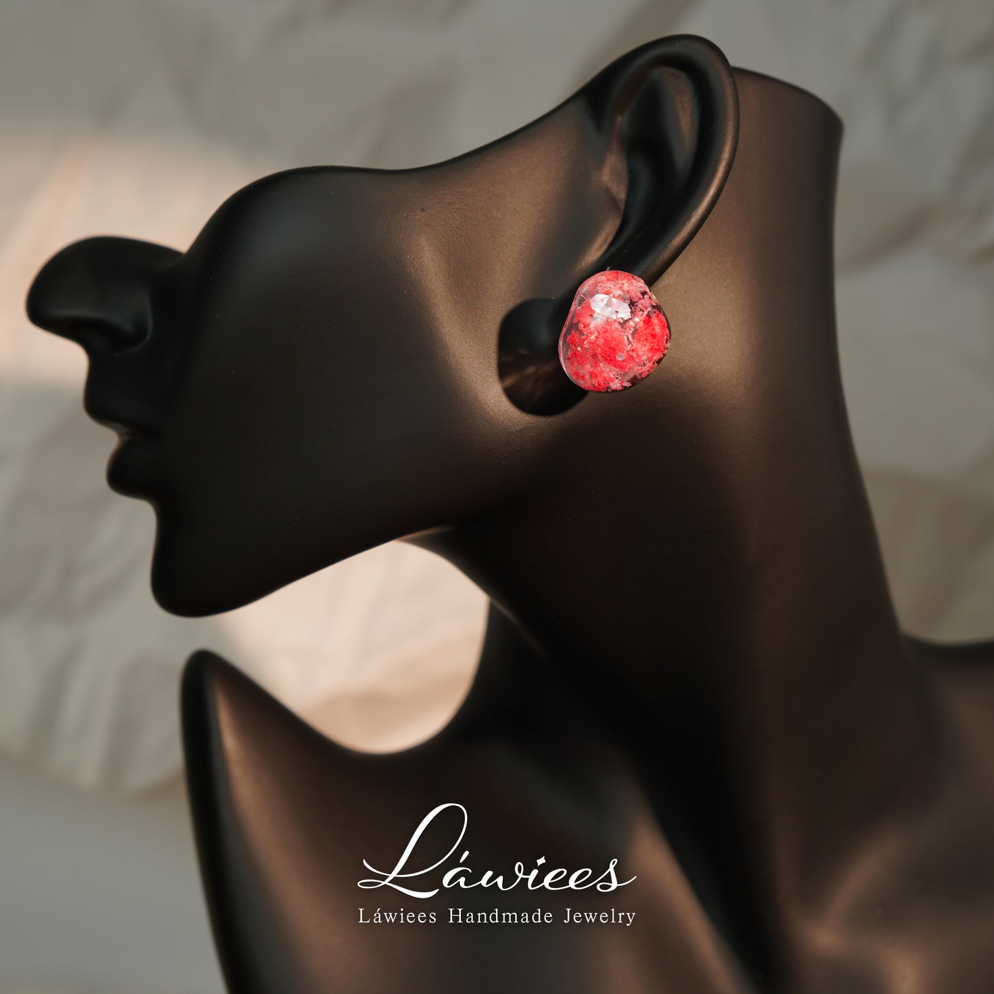 Lawiees Simple's Series L01